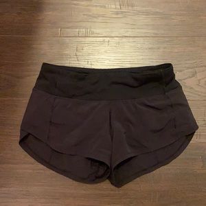 Black Lulu speed up shorts